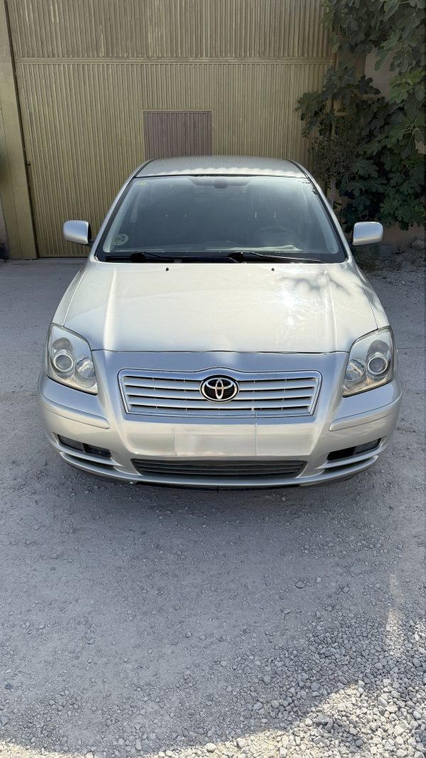 TOYOTA AVENSIS 2.0 D-4D SOL - Imagen 3