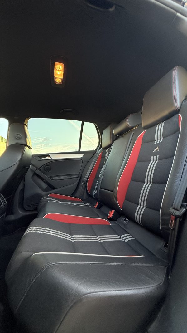 VOLKSWAGEN GOLF VI 2.0 TSI GTI ADIDAS - Imagen 18