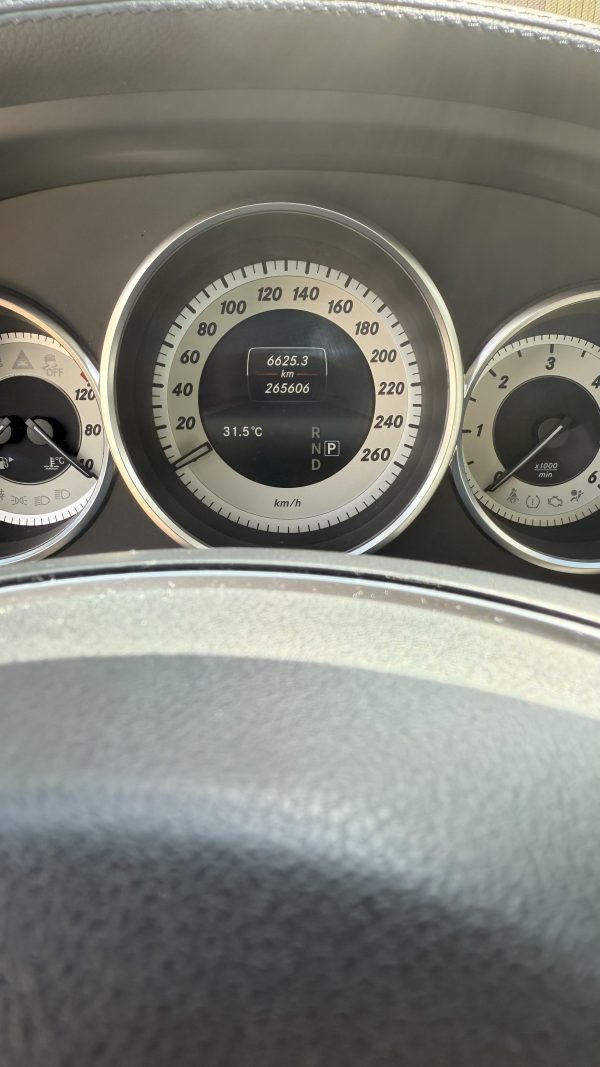 MERCEDES-BENZ CLASE CLS 350 - Imagen 17