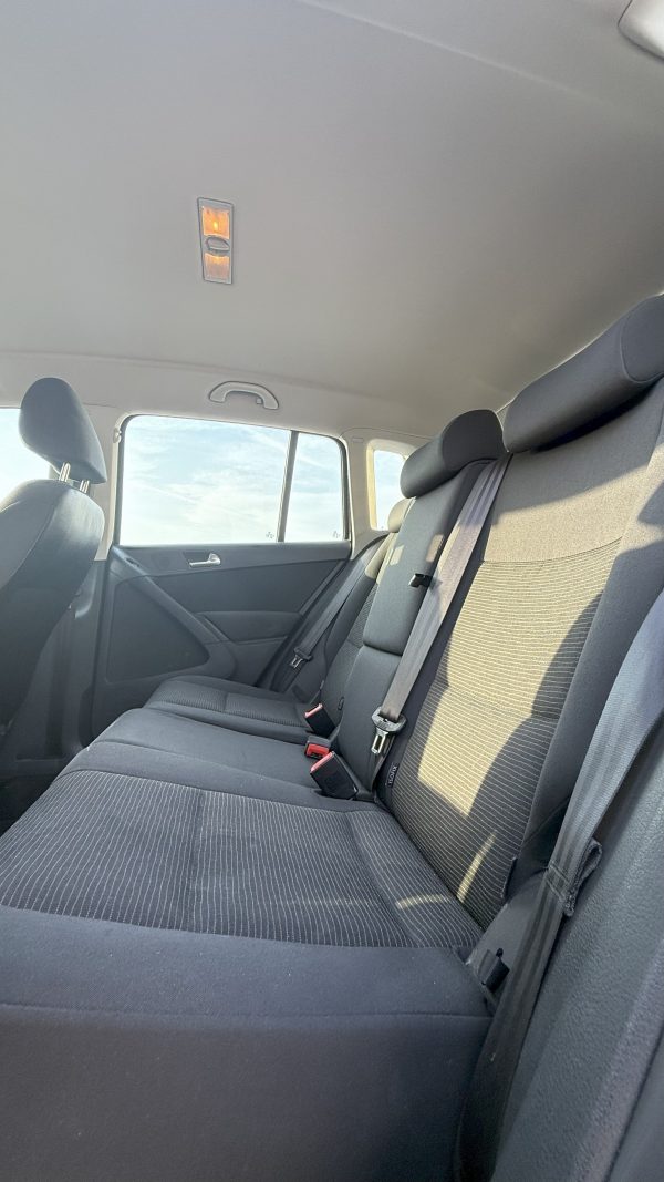 VOLKSWAGEN TIGUAN 2.0 TDI BMT - Imagen 17