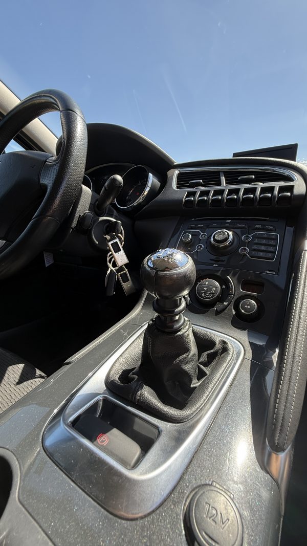Peugeot 3008 2.0 HDi Sport Pack - Imagen 16