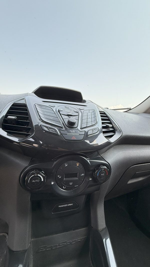 Ford EcoSport 1.5 TDCi Titanium - Imagen 11