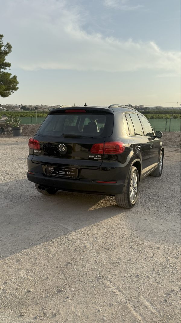VOLKSWAGEN TIGUAN 2.0 TDI BMT - Imagen 6