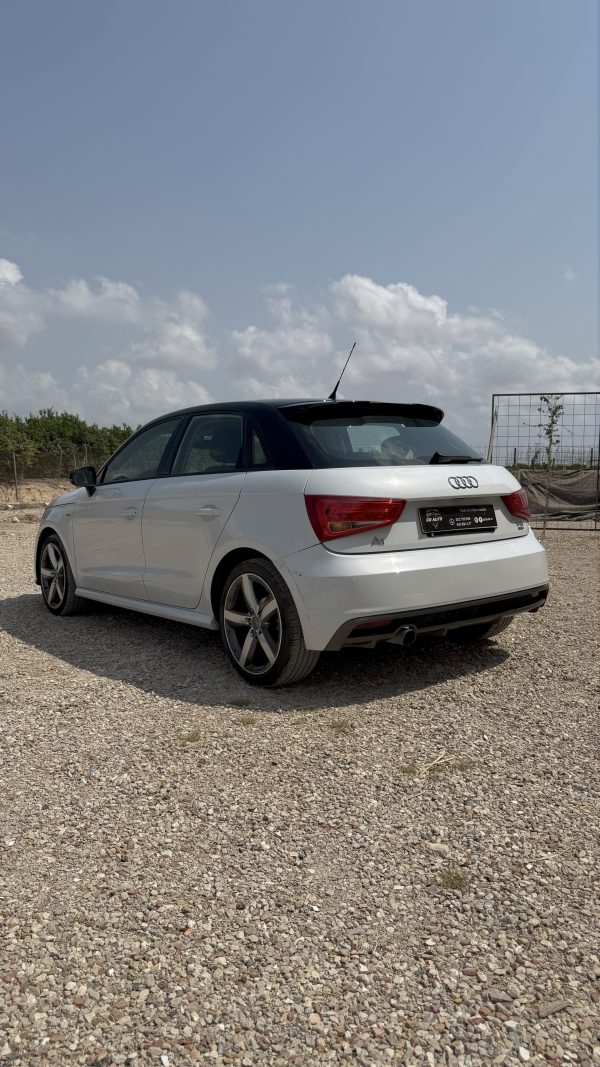 AUDI A1 1.0 TFSI ATTRACTION S-TR - Imagen 9