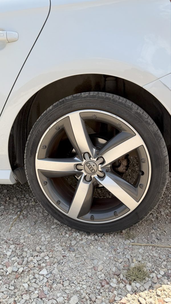 AUDI A1 1.0 TFSI ATTRACTION S-TR - Imagen 11