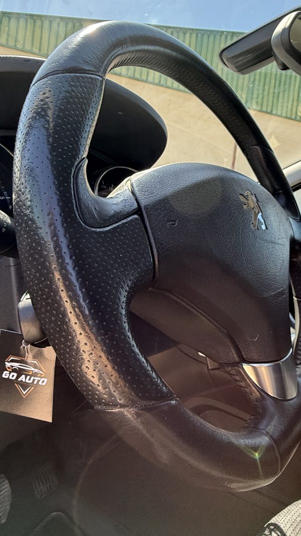Peugeot 3008 2.0 HDi Sport Pack - Imagen 15