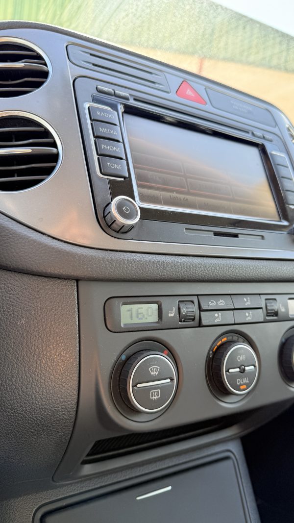 Volkswagen Tiguan 2.0 TDI Sport&Style 4Motion - Imagen 17