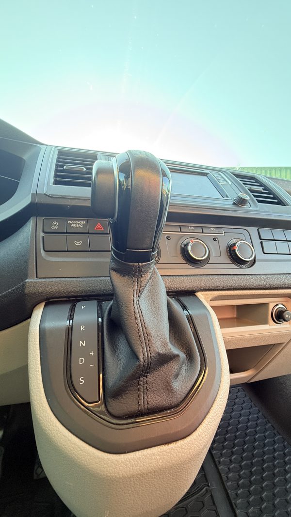 Volkswagen T6 Transporter 2.0 TDI Kasten EcoProfi Lang - Imagen 16