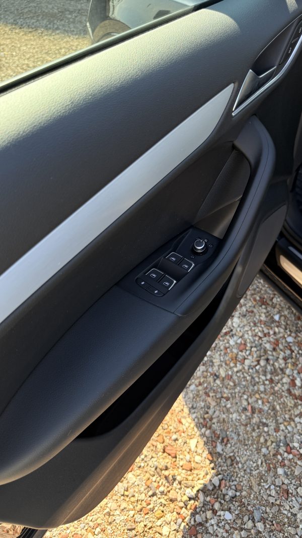Audi Q3 2.0 TDI quattro Sport - Imagen 12