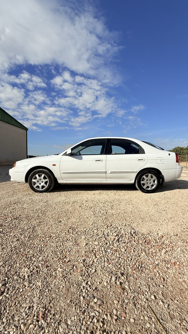 KIA Shuma 1.6 LS 5 - Imagen 4