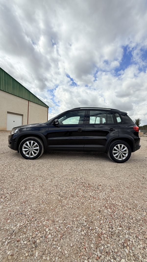 Volkswagen Tiguan 2.0 TDI T1 BlueMotion - Imagen 4