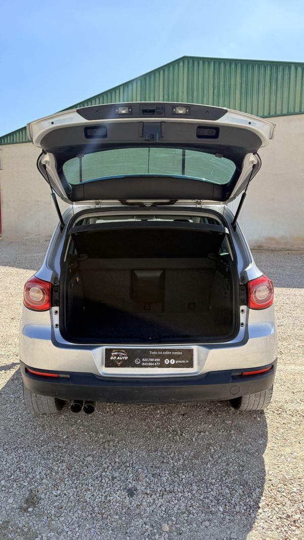 Volkswagen Tiguan 2.0 TDI Sport&Style 4Motion - Imagen 8