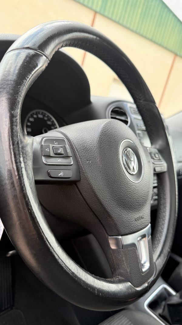 Volkswagen Tiguan 2.0 TDI T1 BlueMotion - Imagen 11