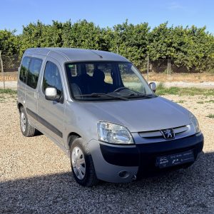 Peugeot Partner 2.0 HDi Combi Plus