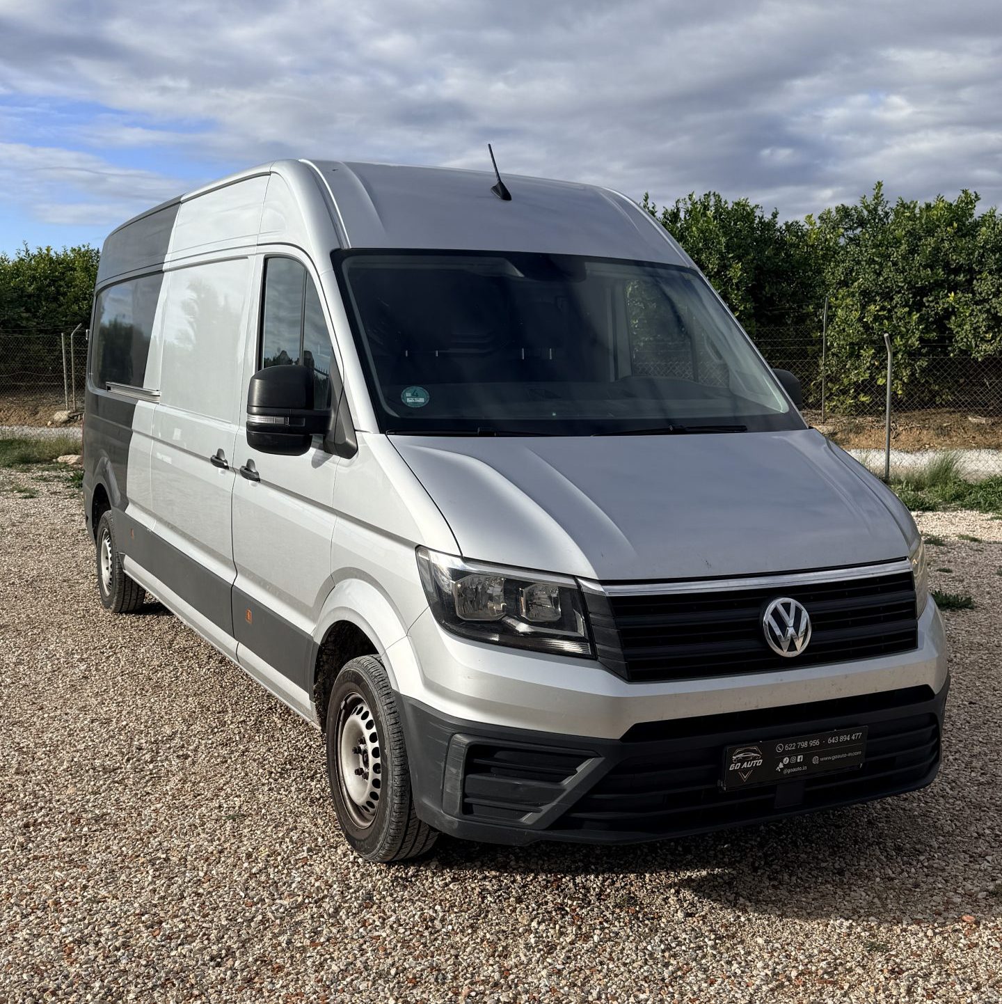Volkswagen Crafter 2.0 TDI Kasten 35 Larga Techo Alto