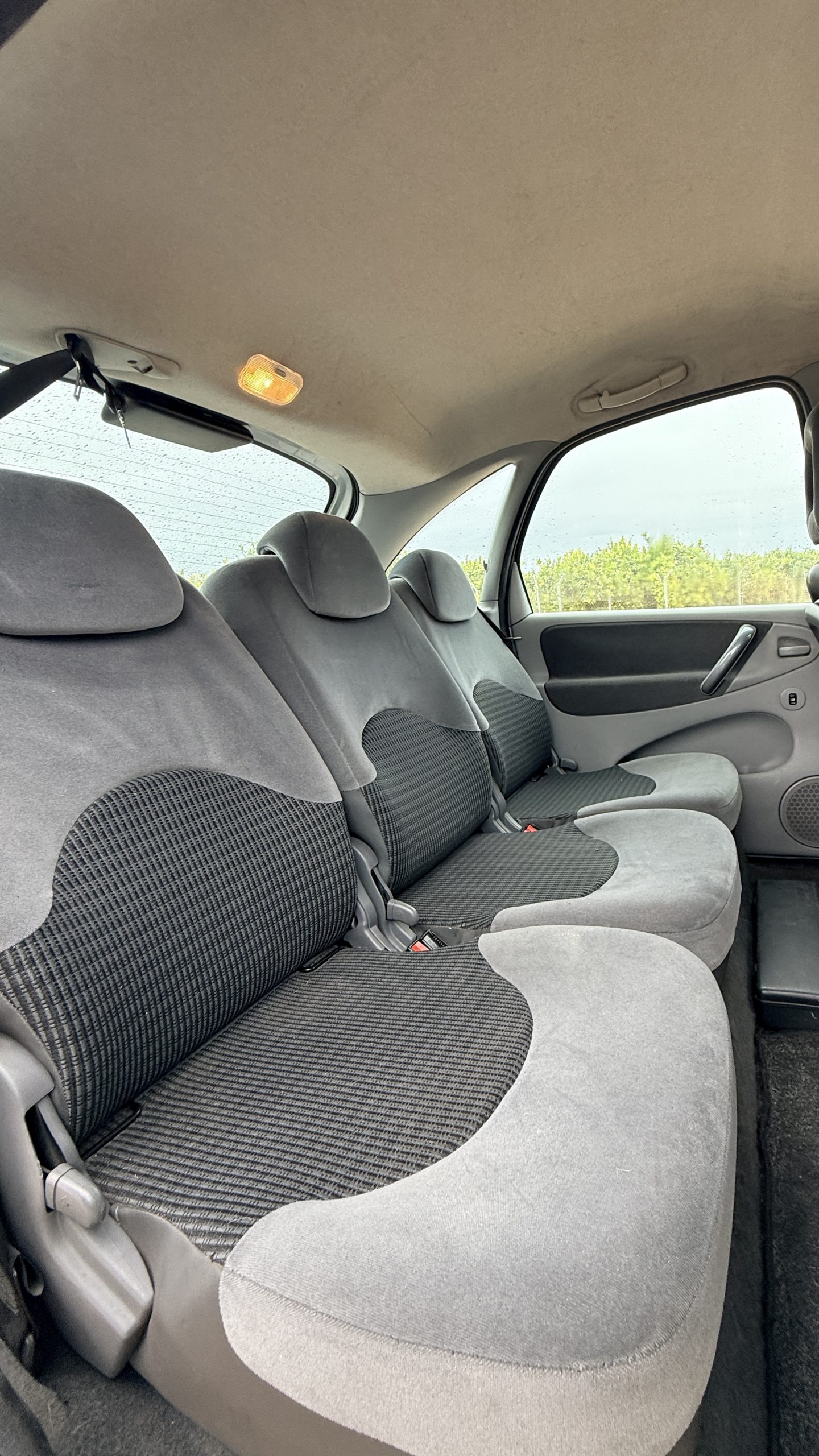 Citroën Xsara Picasso 2.0 HDi Satisfaction II - Imagen 11