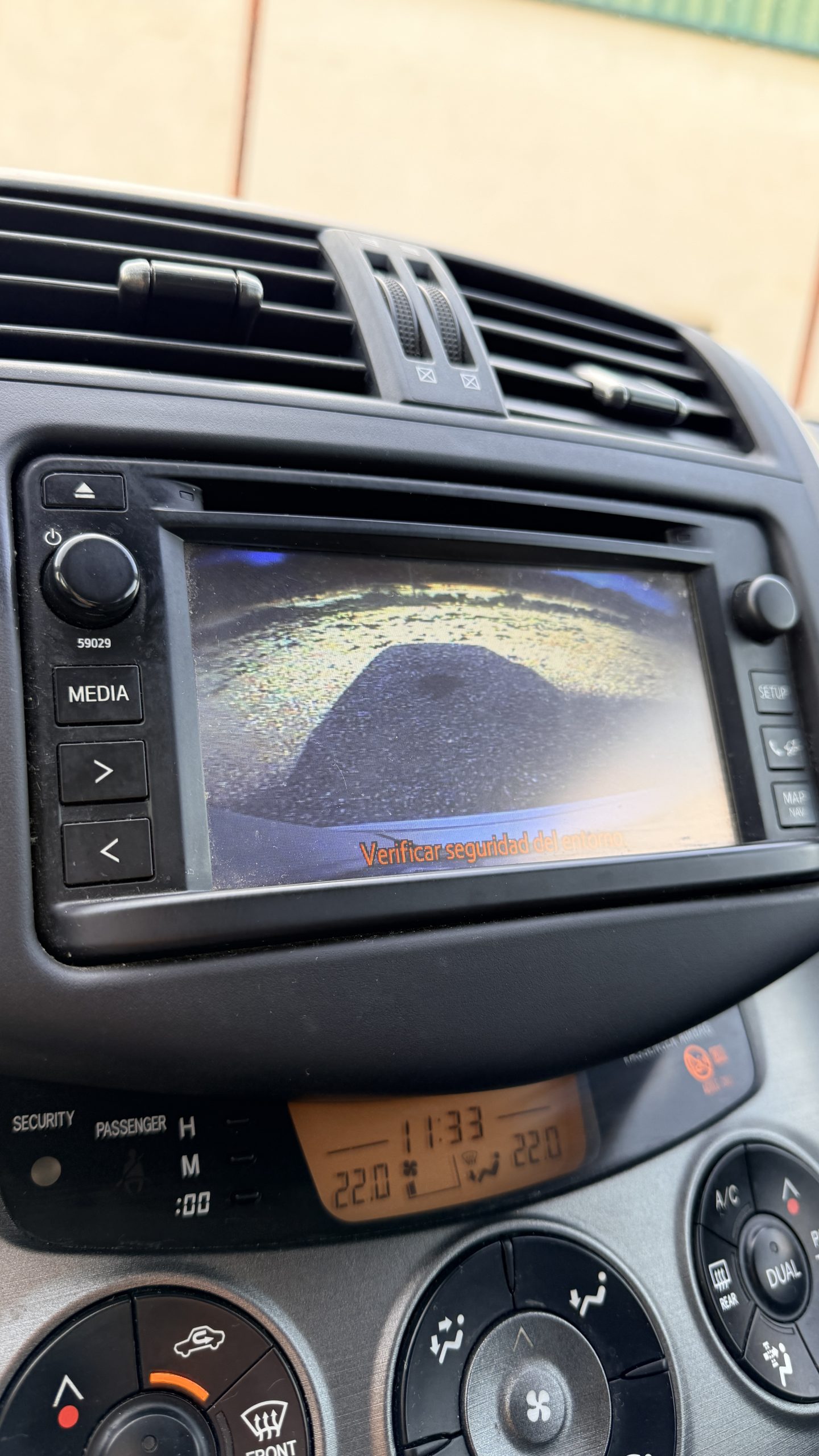 Toyota RAV 4 2.2 D-4D Life - Imagen 13