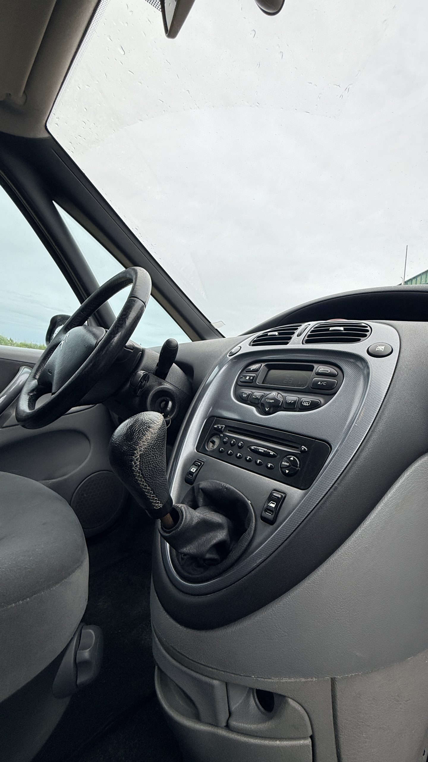 Citroën Xsara Picasso 2.0 HDi Satisfaction II - Imagen 9