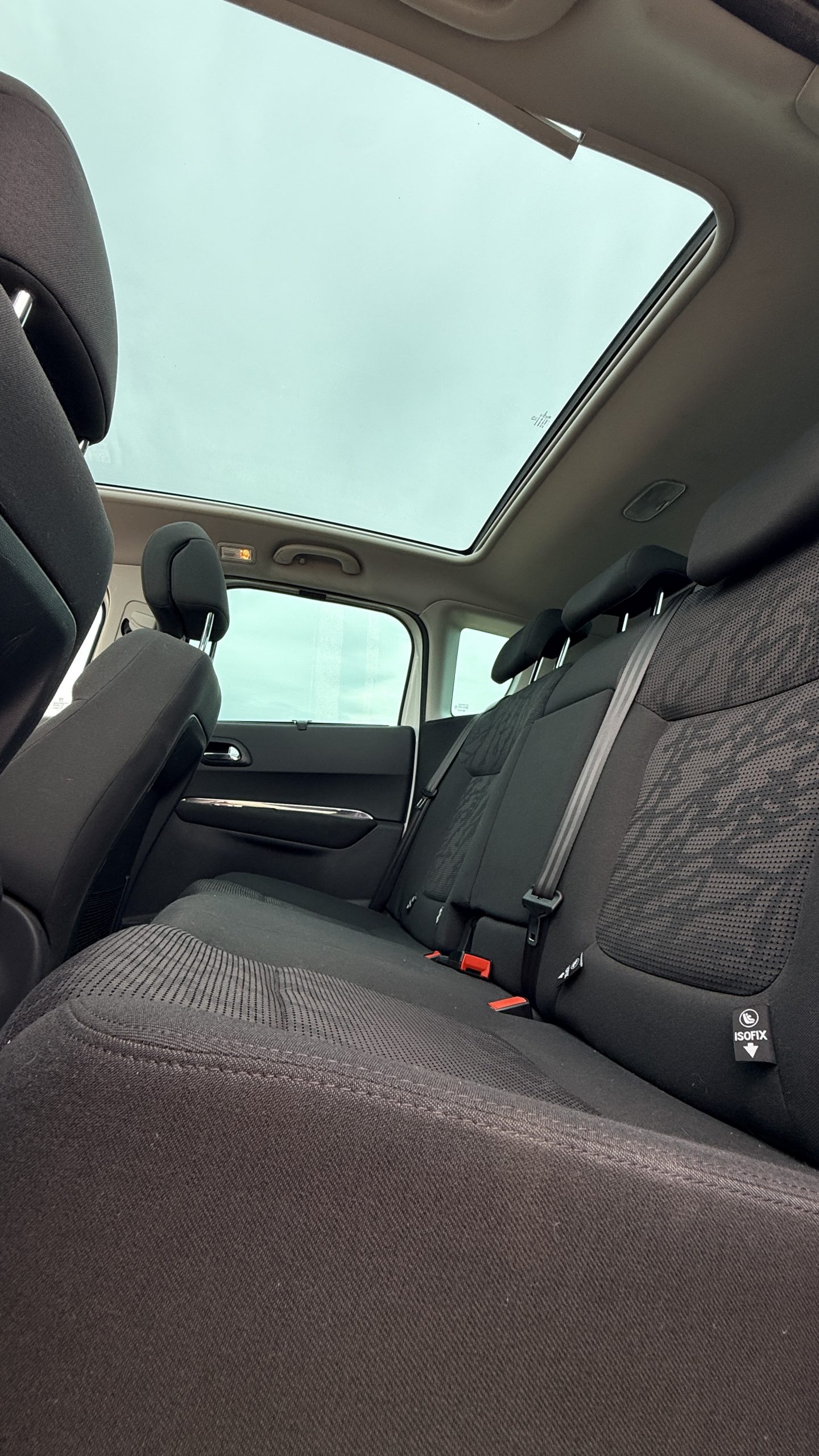 Peugeot 3008 1.6 HDi Allure - Imagen 15