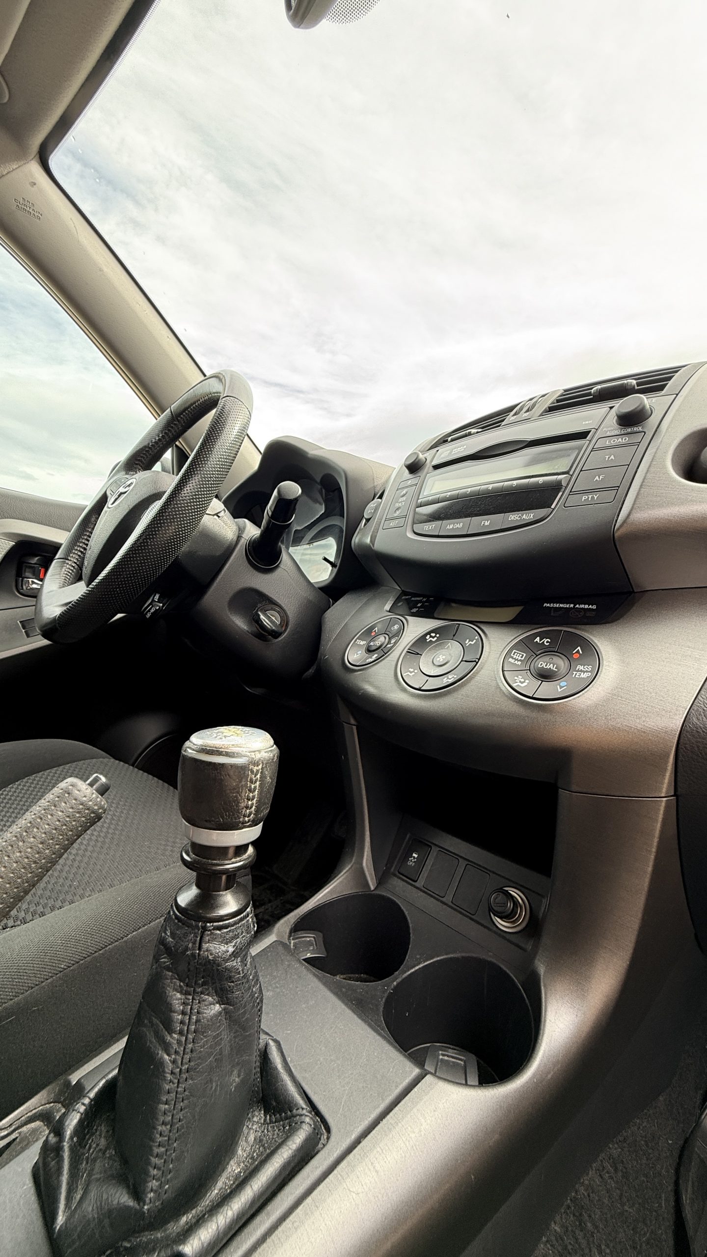 Toyota RAV4 2.2 D-4D Life 150 CV - Imagen 11