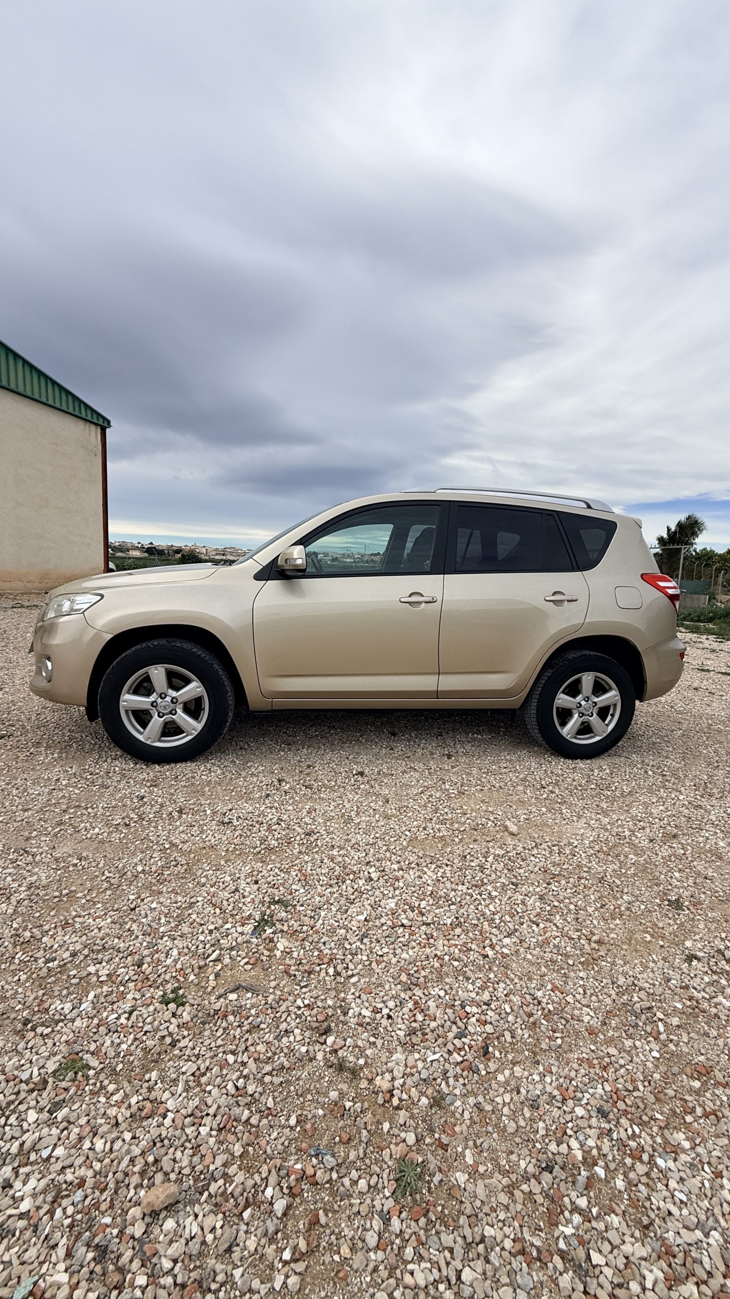 Toyota RAV4 2.2 D-4D Life 150 CV - Imagen 4