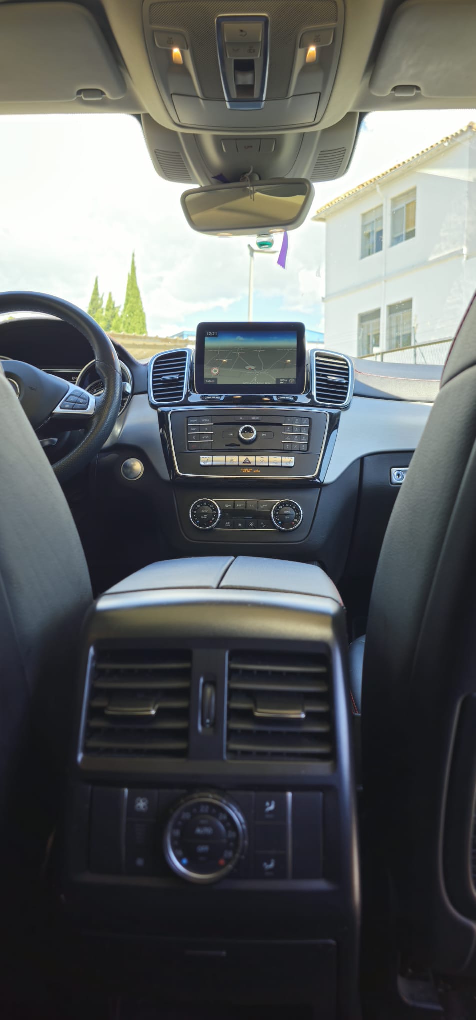 Mercedes-Benz GLE 350 d 4MATIC AMG Line 258cv - Imagen 15