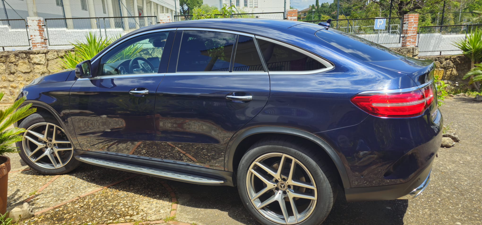 Mercedes-Benz GLE 350 d 4MATIC AMG Line 258cv - Imagen 5