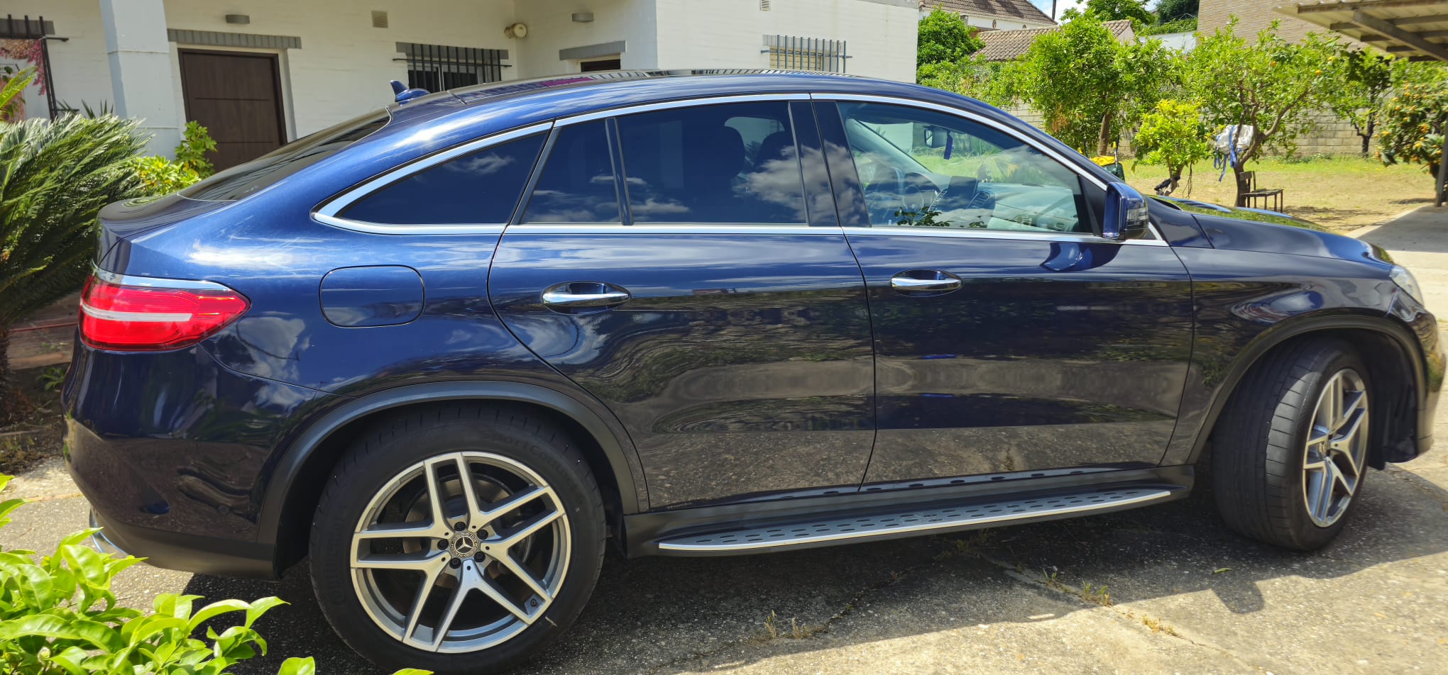 Mercedes-Benz GLE 350 d 4MATIC AMG Line 258cv - Imagen 3