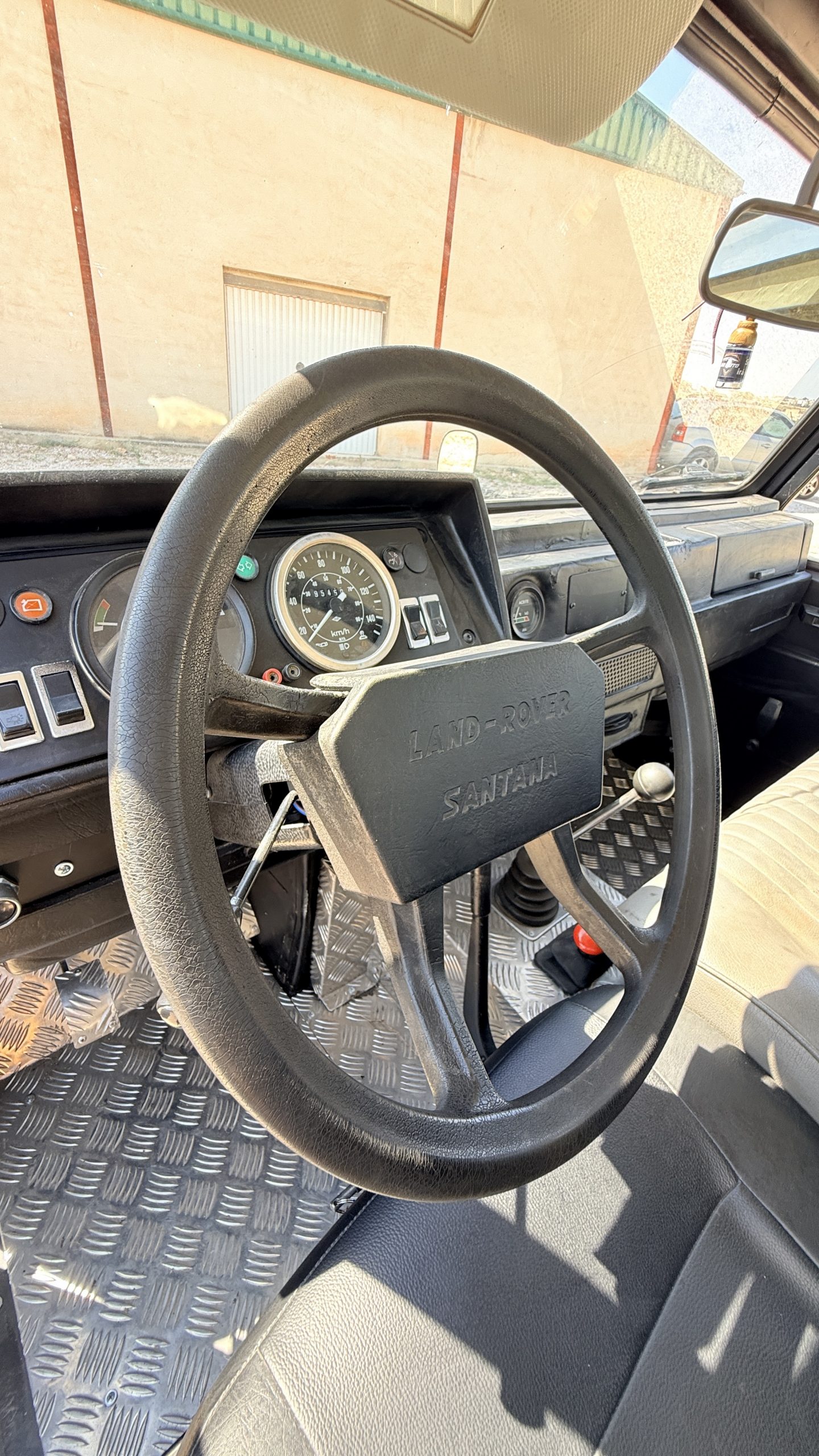 Land Rover Santana Turbo 2.286 (110 Familiar) - Imagen 11