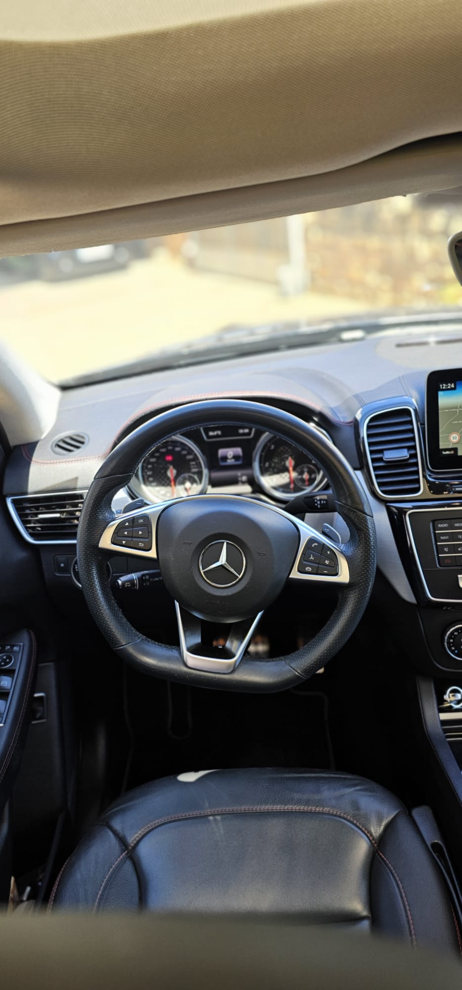 Mercedes-Benz GLE 350 d 4MATIC AMG Line 258cv - Imagen 13