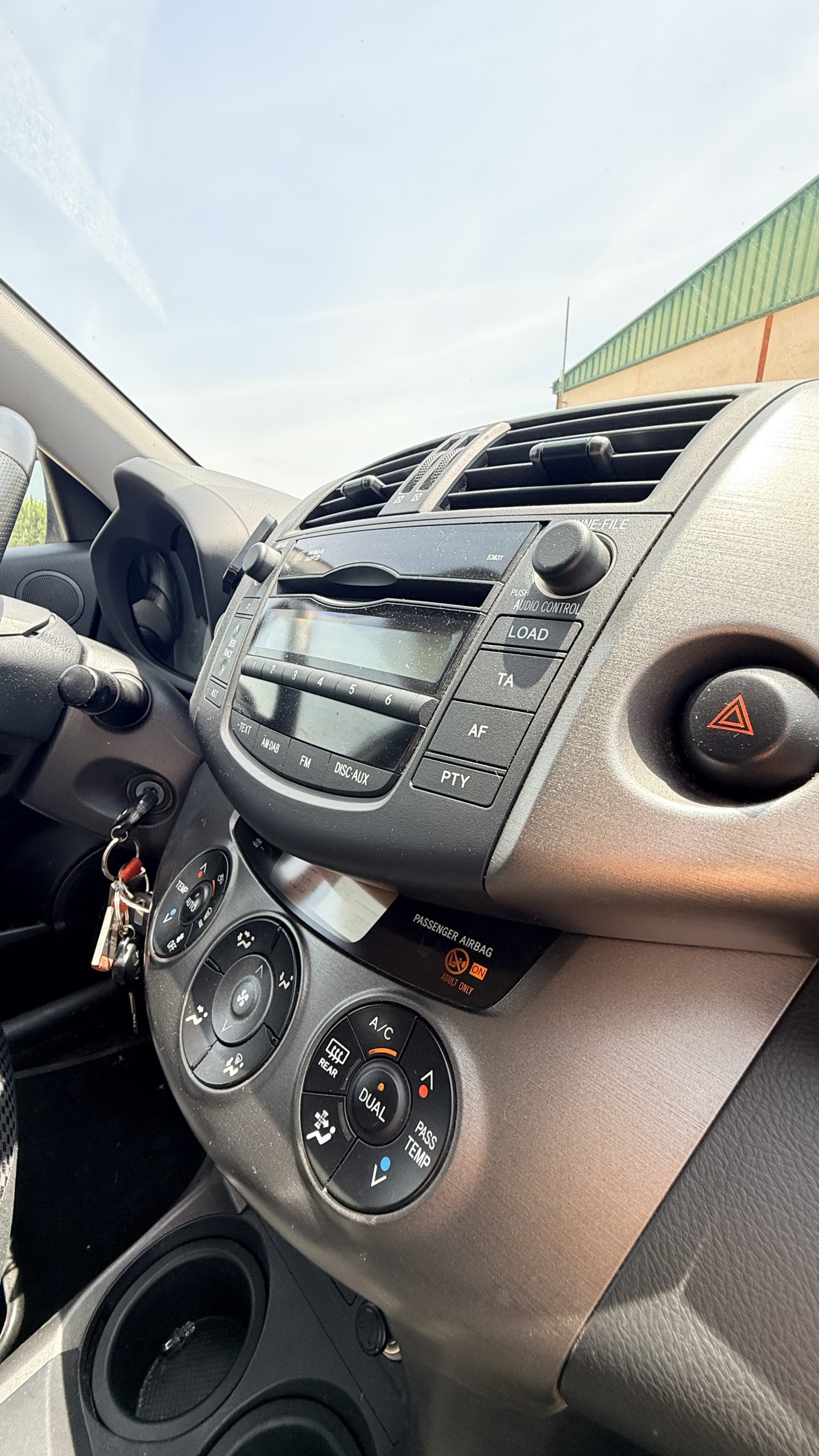 Toyota RAV4 2.2 D-4D Advance 150CV - Imagen 11