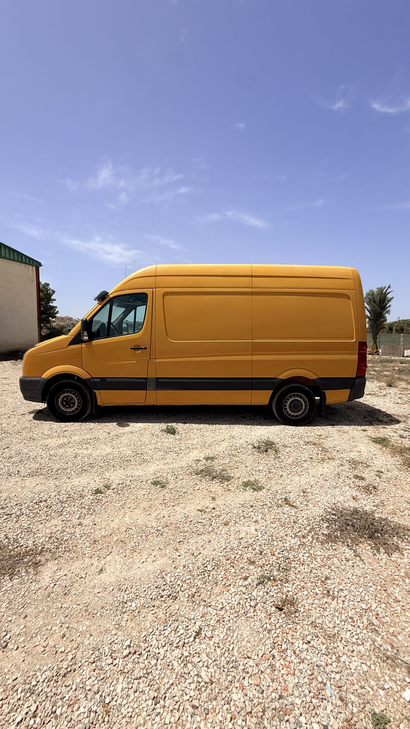 Volkswagen Crafter 2.5 TDI 135CV Techo Alto - Imagen 4