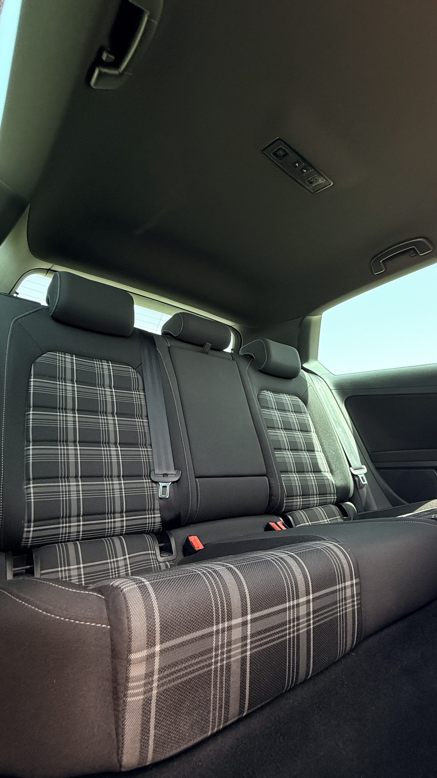 Volkswagen Golf VII GTD 2.0 TDI BlueMotion Technology - Imagen 21