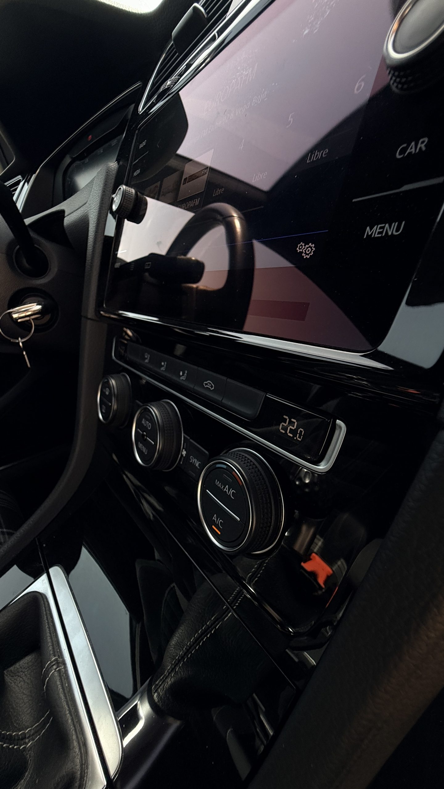 Volkswagen Golf VII GTD 2.0 TDI BlueMotion Technology - Imagen 18