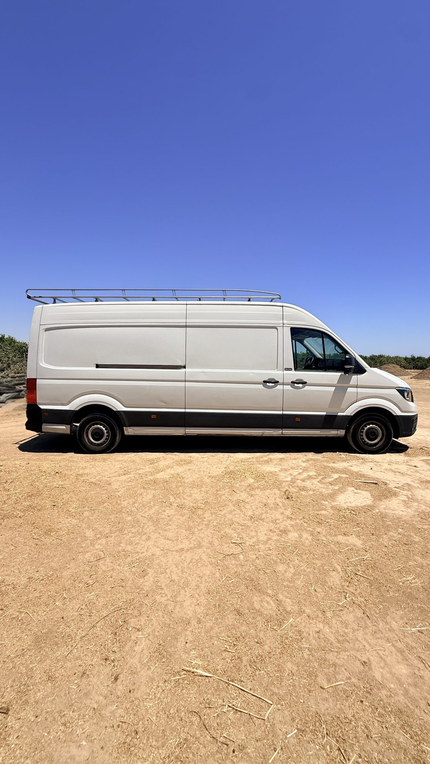 Volkswagen Crafter L4H3 2.0 TDI 177cv - Imagen 2